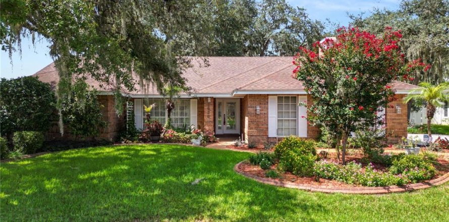 Casa en Lakeland, Florida 3 dormitorios, 214.05 m2 № 2200460