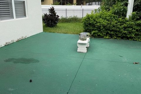 Villa ou maison à louer à Kissimmee, Floride: 4 chambres, 228.35 m2 № 2406691 - photo 25
