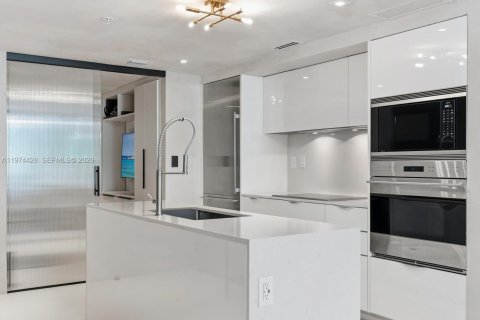 Copropriété à louer à Bay Harbor Islands, Floride: 1 chambre, 95.78 m2 № 2043848 - photo 16