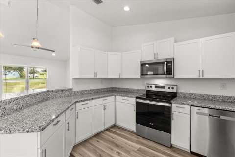 House in Ocala, Florida 3 bedrooms, 128.02 sq.m. № 1872802 - photo 7