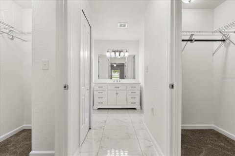 House in Ocala, Florida 3 bedrooms, 128.02 sq.m. № 1872802 - photo 19