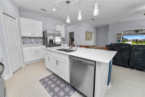 House in Lake Wales, Florida 4 bedrooms, 170.01 sq.m. № 2152283 - photo 22