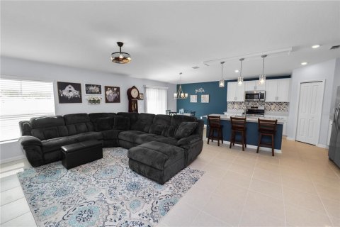 House in Lake Wales, Florida 4 bedrooms, 170.01 sq.m. № 2152283 - photo 11