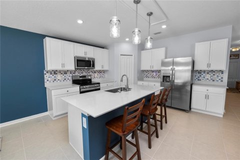 House in Lake Wales, Florida 4 bedrooms, 170.01 sq.m. № 2152283 - photo 18