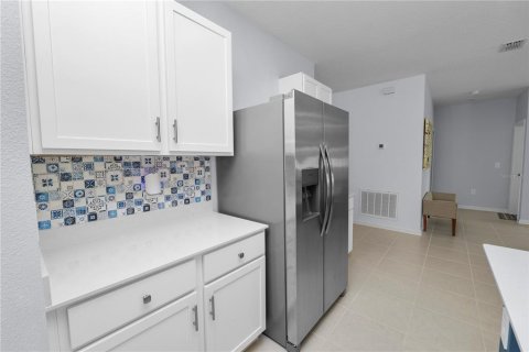 House in Lake Wales, Florida 4 bedrooms, 170.01 sq.m. № 2152283 - photo 24