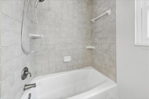 Casa en venta en Largo, Florida, 3 dormitorios, 151.9 m2 № 2381121 - foto 15