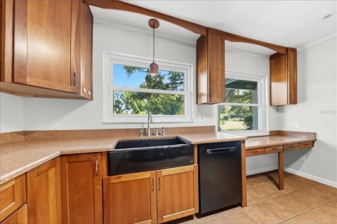 Casa en venta en Largo, Florida, 3 dormitorios, 151.9 m2 № 2381121 - foto 6