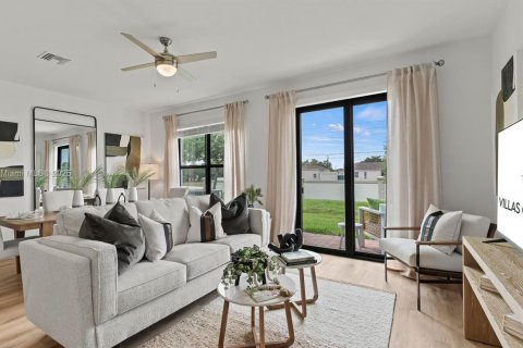 Townhouse in Port St. Lucie, Florida 4 bedrooms, 162.95 sq.m. № 1482031 - photo 5