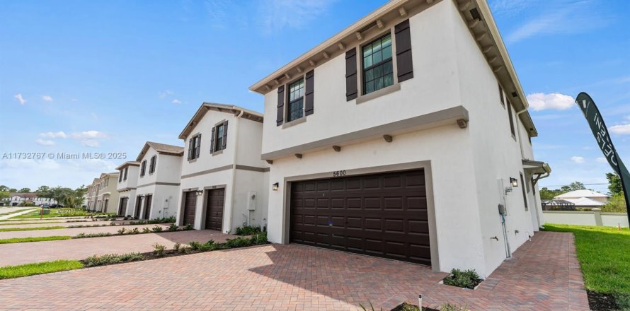 Touwnhouse à Port St. Lucie, Floride 4 chambres, 162.95 m2 № 1482031