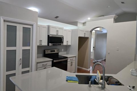 House in Lakeland, Florida 3 bedrooms, 203.73 sq.m. № 1904751 - photo 7