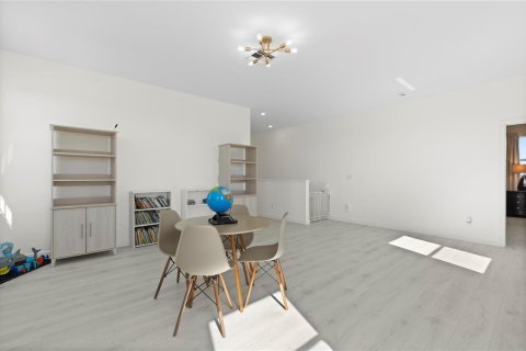 Купить виллу или дом в Локсахатчи-Гроувс, Флорида 12 комнат, 311.87м2, № 2083138 - фото 21