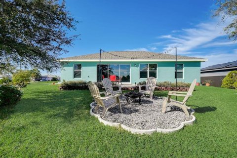 House in Cape Coral, Florida 3 bedrooms, 135.45 sq.m. № 1793756 - photo 23