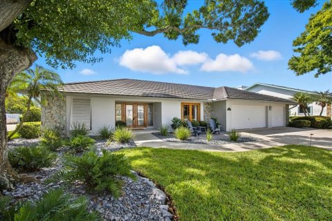 Casa en venta en Clearwater, Florida, 4 dormitorios, 256.04 m2 № 2388224 - foto 18