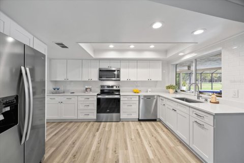 Casa en venta en Clearwater, Florida, 4 dormitorios, 256.04 m2 № 2388224 - foto 26