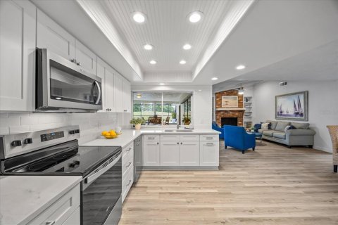 Casa en venta en Clearwater, Florida, 4 dormitorios, 256.04 m2 № 2388224 - foto 27