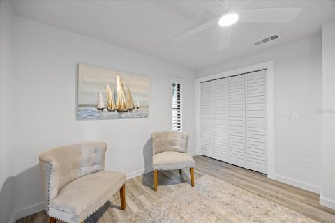 Casa en venta en Clearwater, Florida, 4 dormitorios, 256.04 m2 № 2388224 - foto 13