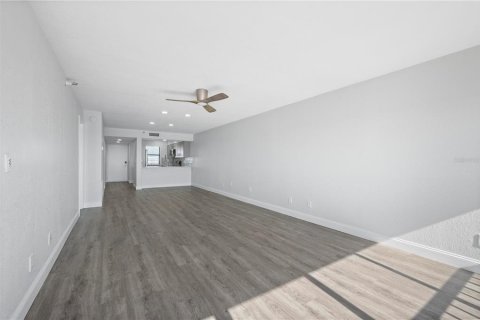 Купить кондоминиум в Энглвуд, Флорида 6 комнат, 113.53м2, № 1563205 - фото 18