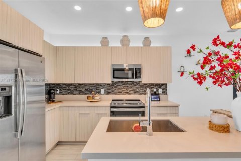 Copropriété à vendre à Doral, Floride: 3 chambres, 104.89 m2 № 1939984 - photo 12