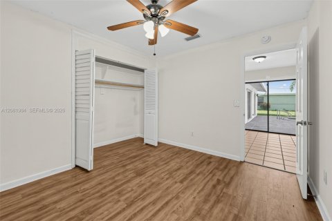 House in Boynton Beach, Florida 4 bedrooms, 164.72 sq.m. № 2384821 - photo 20