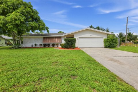 House in Boynton Beach, Florida 4 bedrooms, 164.72 sq.m. № 2384821 - photo 30