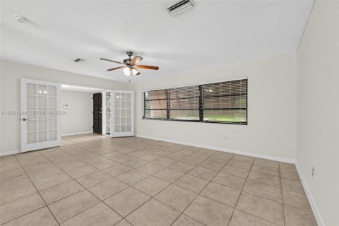 House in Boynton Beach, Florida 4 bedrooms, 164.72 sq.m. № 2384821 - photo 23