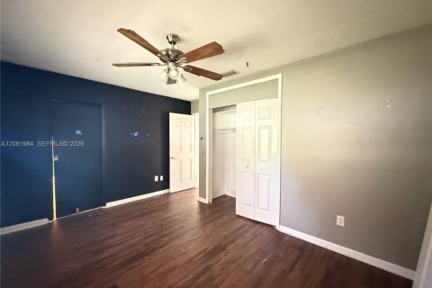 House in Boynton Beach, Florida 4 bedrooms, 164.72 sq.m. № 2384821 - photo 4