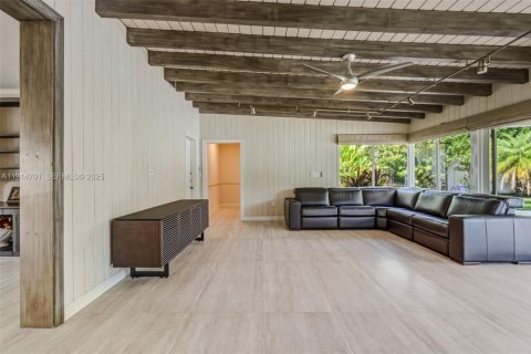 Casa en venta en Miami, Florida, 4 dormitorios, 284.19 m2 № 1977094 - foto 20