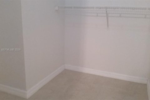 Снять в аренду кондоминиум в Корал-Спрингс, Флорида 1 спальня, 66.52м2, № 2058197 - фото 9