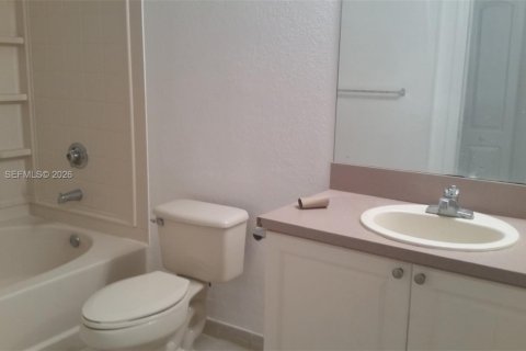 Снять в аренду кондоминиум в Корал-Спрингс, Флорида 1 спальня, 66.52м2, № 2058197 - фото 8