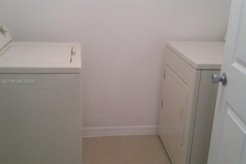 Снять в аренду кондоминиум в Корал-Спрингс, Флорида 1 спальня, 66.52м2, № 2058197 - фото 13