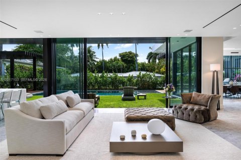 Villa ou maison à vendre à Miami Beach, Floride: 6 chambres, 535.86 m2 № 2173565 - photo 6