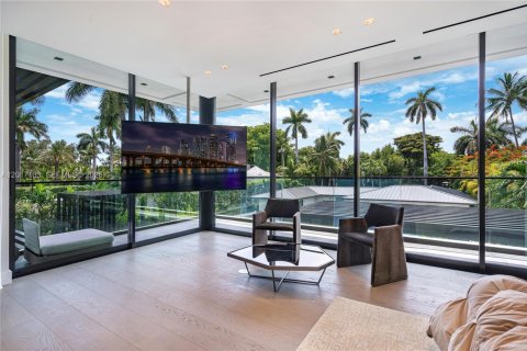 Villa ou maison à vendre à Miami Beach, Floride: 6 chambres, 535.86 m2 № 2173565 - photo 23