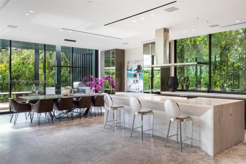 Villa ou maison à vendre à Miami Beach, Floride: 6 chambres, 535.86 m2 № 2173565 - photo 8