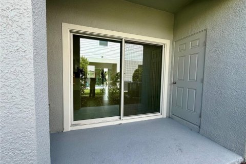 Touwnhouse à louer à Mount Dora, Floride: 2 chambres, 100.98 m2 № 2413721 - photo 11