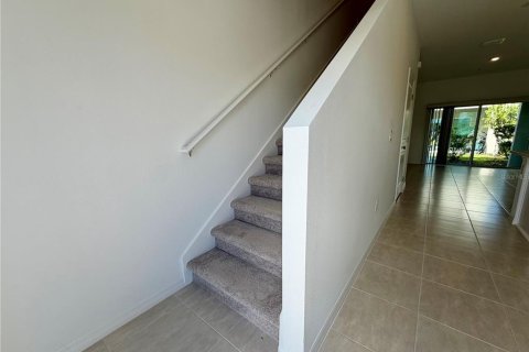 Touwnhouse à louer à Mount Dora, Floride: 2 chambres, 100.98 m2 № 2413721 - photo 12