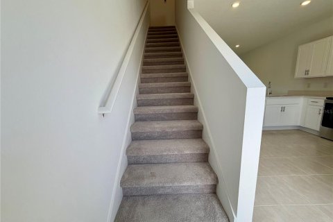 Touwnhouse à louer à Mount Dora, Floride: 2 chambres, 100.98 m2 № 2413721 - photo 13