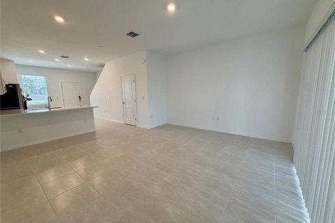 Touwnhouse à louer à Mount Dora, Floride: 2 chambres, 100.98 m2 № 2413721 - photo 9