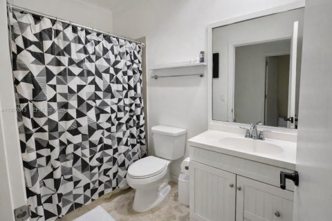 Villa ou maison à vendre à Miramar, Floride: 3 chambres, 151.43 m2 № 2006149 - photo 15