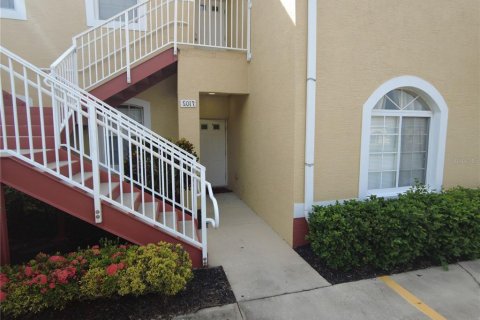 Condo in Kissimmee, Florida, 3 bedrooms  № 1817311 - photo 14