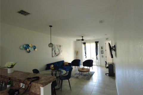 Condo in Kissimmee, Florida, 3 bedrooms  № 1817311 - photo 2