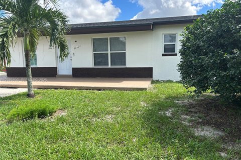 Villa ou maison à vendre à Miami Gardens, Floride: 3 chambres, 102.56 m2 № 2401443 - photo 18