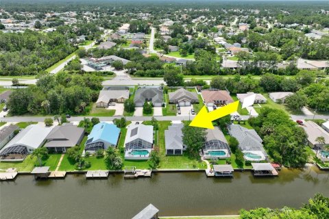House in Palm Coast, Florida 3 bedrooms, 147.44 sq.m. № 2095160 - photo 6