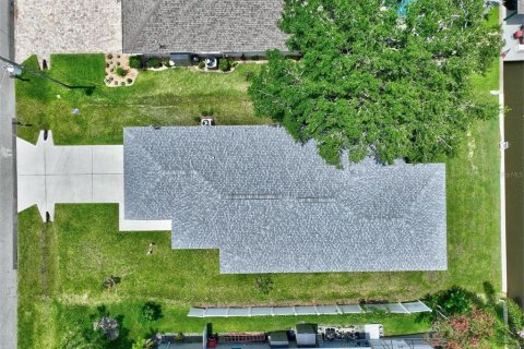 House in Palm Coast, Florida 3 bedrooms, 147.44 sq.m. № 2095160 - photo 9