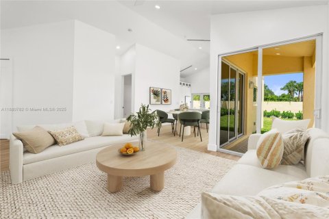 Villa ou maison à vendre à West Palm Beach, Floride: 3 chambres, 142.7 m2 № 1932137 - photo 3