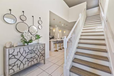 Villa ou maison à louer à Davenport, Floride: 6 chambres, 295.06 m2 № 2103981 - photo 6