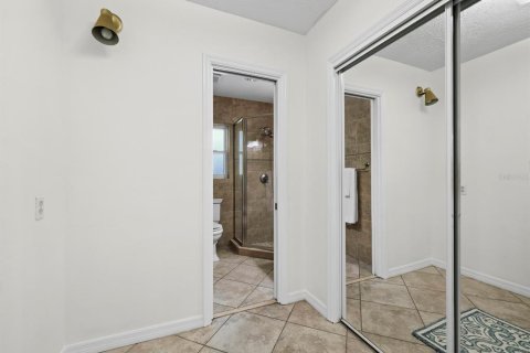 House in Sarasota, Florida 4 bedrooms, 251.49 sq.m. № 2216562 - photo 23