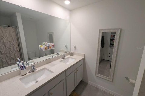 Villa ou maison à vendre à Zephyrhills, Floride: 3 chambres, 147.16 m2 № 2116575 - photo 17