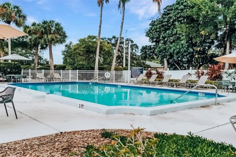 Copropriété à louer à Sarasota, Floride: 2 chambres, 118.91 m2 № 829132 - photo 19