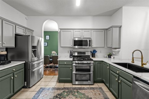 House in Land O' Lakes, Florida 4 bedrooms, 169.55 sq.m. № 2140627 - photo 15