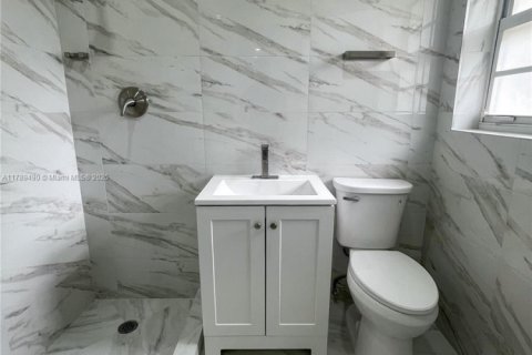Купить виллу или дом в Майами, Флорида 3 спальни, 137.87м2, № 1711738 - фото 5
